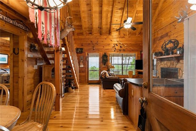 372 Mountain View Road, Ellijay, GA 30540