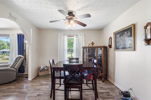 508 Needmore Rd, Clarksville, TN 37040
