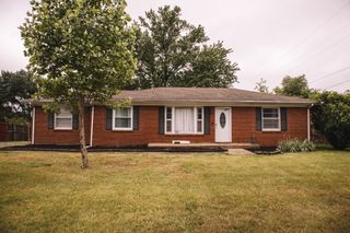 508 Needmore Rd, Clarksville, TN 37040