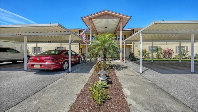 4458 NARRAGANSET TRAIL 93A, Sarasota, FL 34233