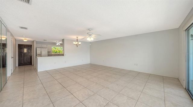 4458 NARRAGANSET TRAIL 93A, Sarasota, FL 34233