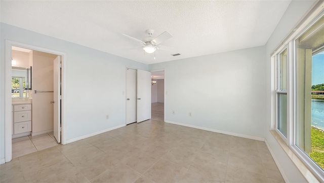 4458 NARRAGANSET TRAIL 93A, Sarasota, FL 34233