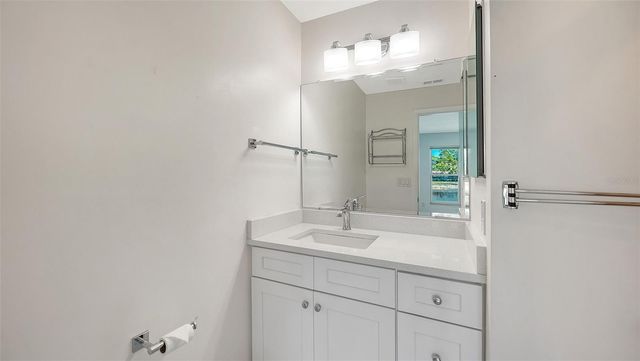 4458 NARRAGANSET TRAIL 93A, Sarasota, FL 34233