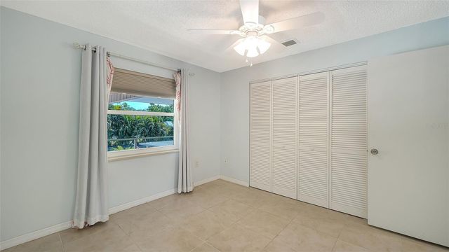 4458 NARRAGANSET TRAIL 93A, Sarasota, FL 34233
