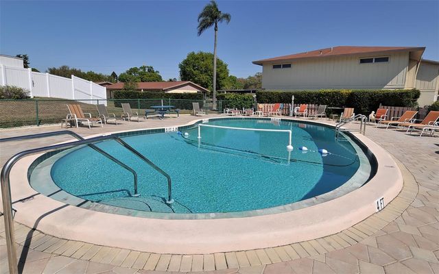 4458 NARRAGANSET TRAIL 93A, Sarasota, FL 34233