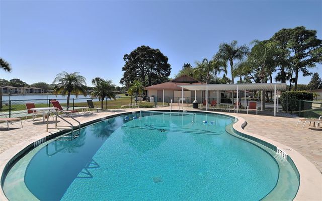 4458 NARRAGANSET TRAIL 93A, Sarasota, FL 34233