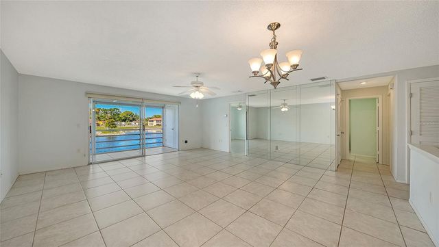 4458 NARRAGANSET TRAIL 93A, Sarasota, FL 34233