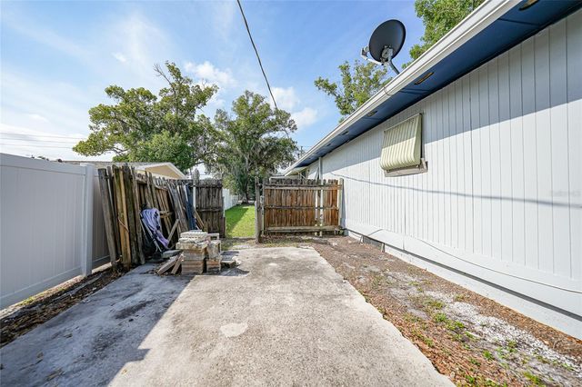 704 N MANATEE AVENUE, Arcadia, FL 34266