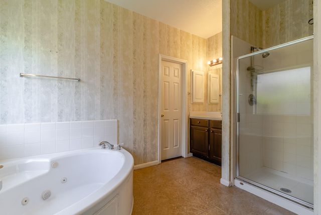 2123 Hill Canyon Court, Sugar Land, TX 77479