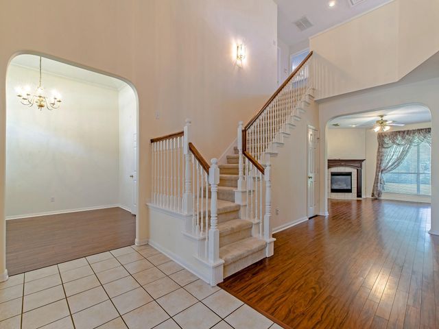 2123 Hill Canyon Court, Sugar Land, TX 77479