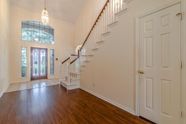 2123 Hill Canyon Court, Sugar Land, TX 77479