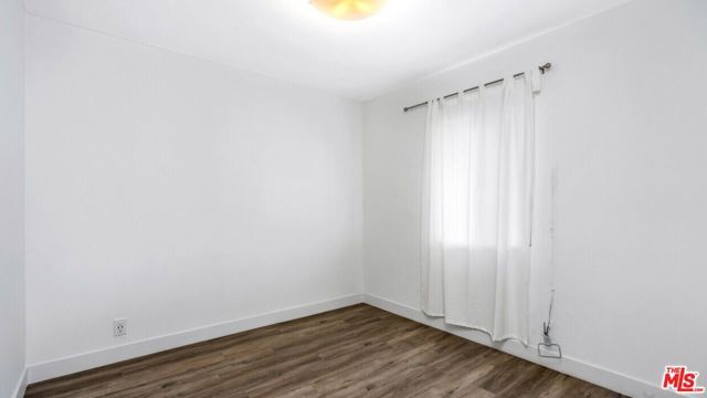 10974 S Figueroa Street, Los Angeles, CA 90061