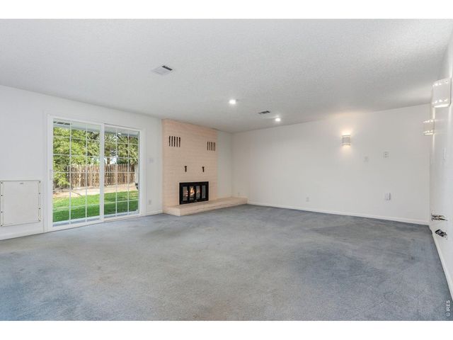 3306 Fairways Dr, Mead, CO 80542