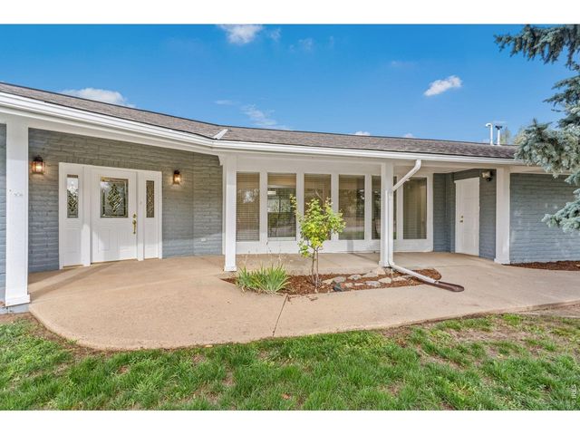 3306 Fairways Dr, Mead, CO 80542
