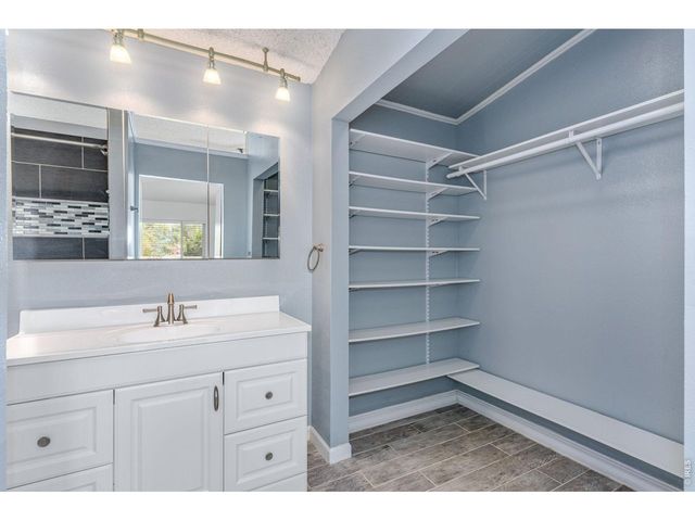 3306 Fairways Dr, Mead, CO 80542