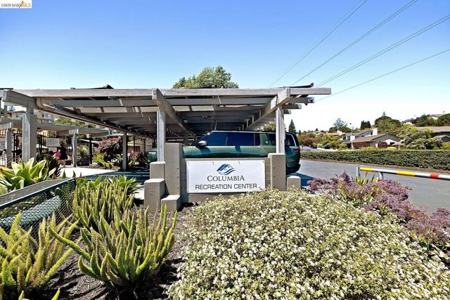 5800 Alderbrook Ct, Castro Valley, CA 94552