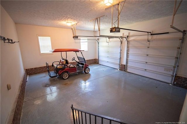 6826 Surrey Road, Fayetteville, NC 28306