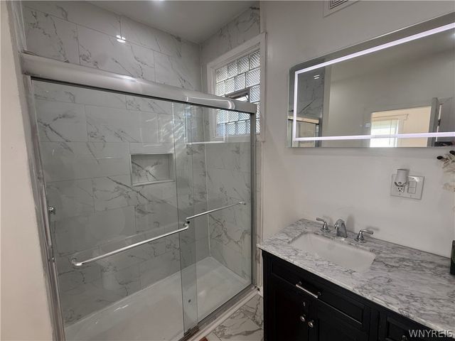 1246 Calumet Avenue, Niagara Falls, NY 14305