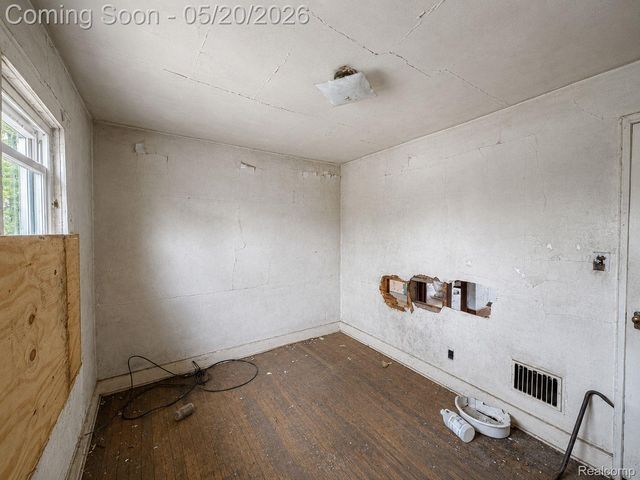 19989 Coventry Street, Detroit, MI 48203