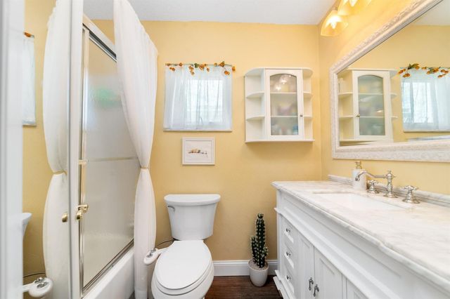 2107 SW 22nd Street, Boynton Beach, FL 33426