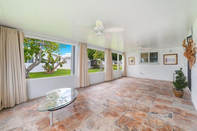 2107 SW 22nd Street, Boynton Beach, FL 33426