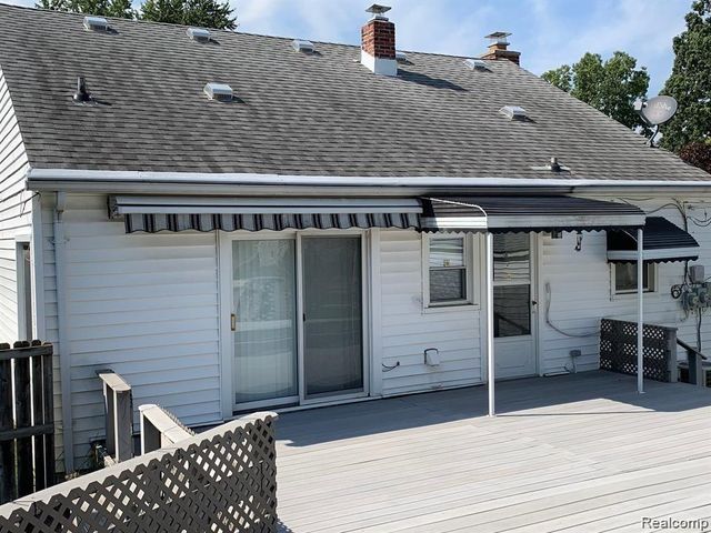 7428 Deering Street, Westland, MI 48185