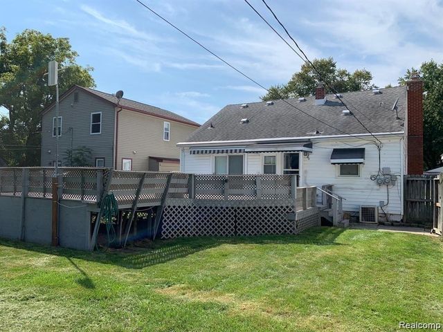 7428 Deering Street, Westland, MI 48185