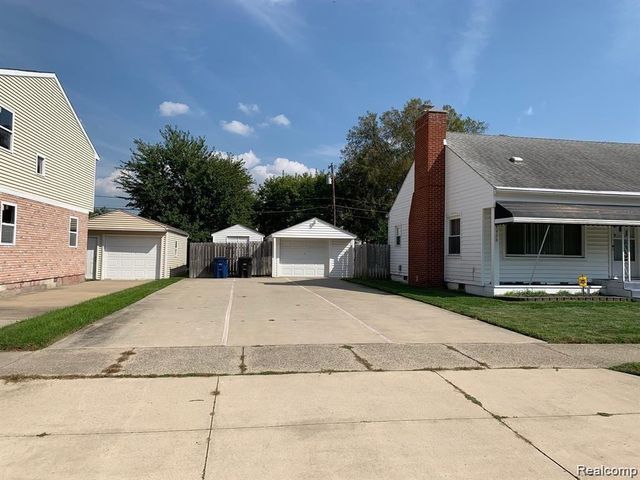 7428 Deering Street, Westland, MI 48185