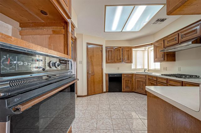 14818 La Rana Drive, Houston, TX 77083