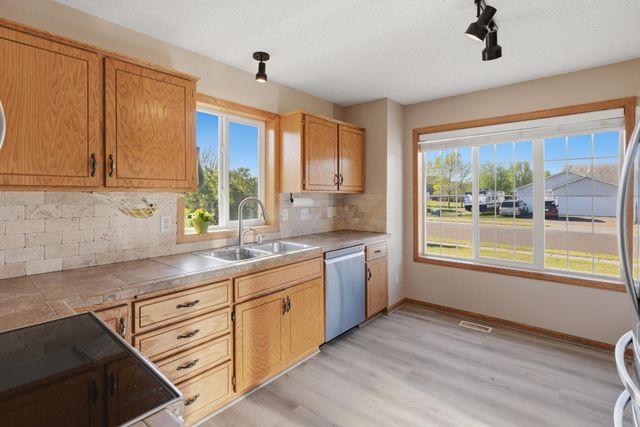 12982 Jenkins Drive SE, Becker, MN 55308