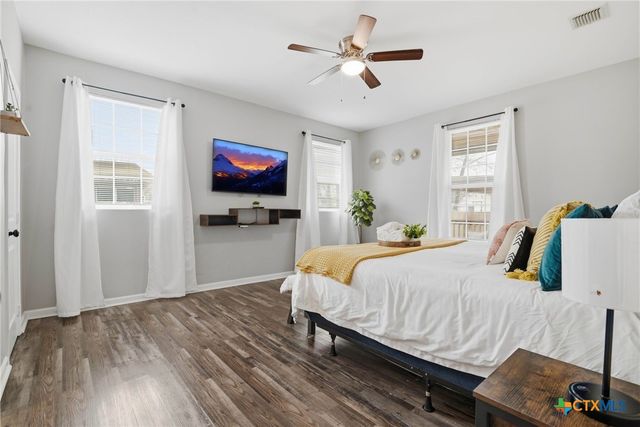 230 Thompson Place, San Antonio, TX 78225