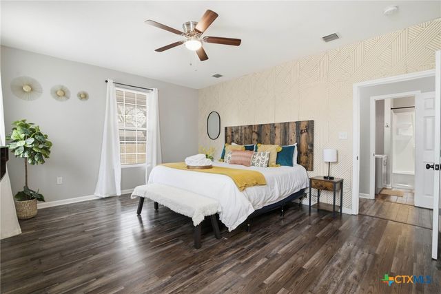 230 Thompson Place, San Antonio, TX 78225