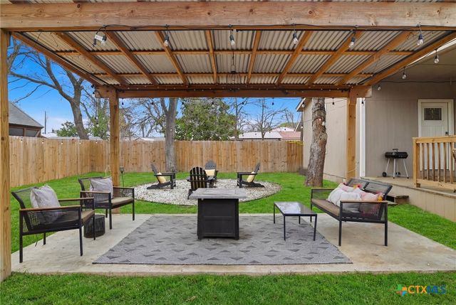 230 Thompson Place, San Antonio, TX 78225