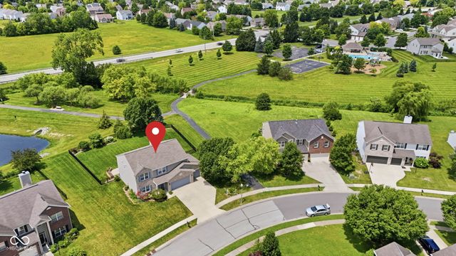 9080 N Falling Waters Drive, Mccordsville, IN 46055