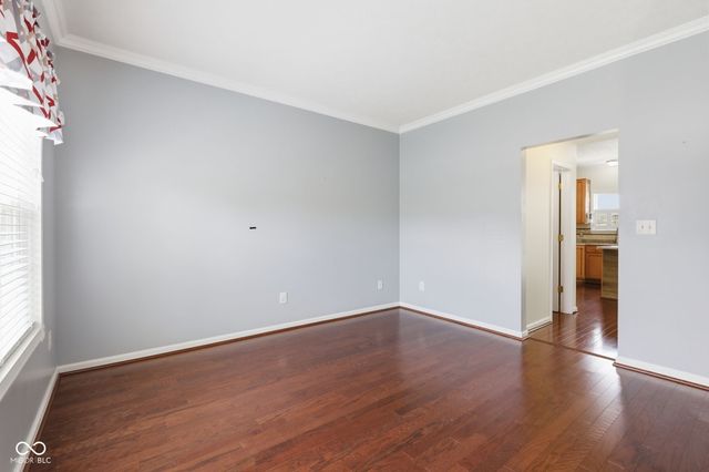 9080 N Falling Waters Drive, Mccordsville, IN 46055