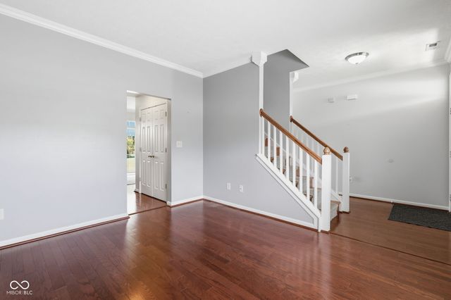 9080 N Falling Waters Drive, Mccordsville, IN 46055