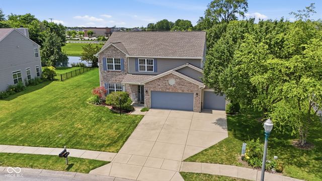 9080 N Falling Waters Drive, Mccordsville, IN 46055
