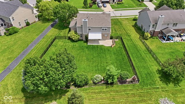 9080 N Falling Waters Drive, Mccordsville, IN 46055
