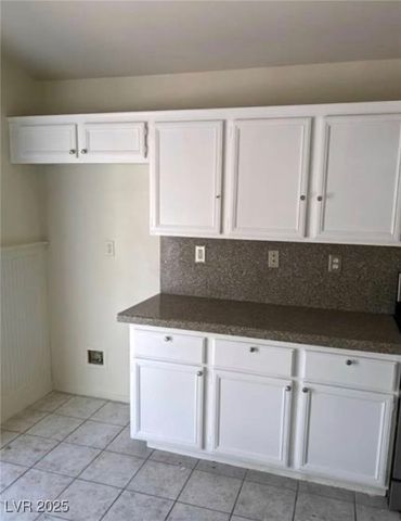 9524 Kelly Creek Avenue, Las Vegas, NV 89129