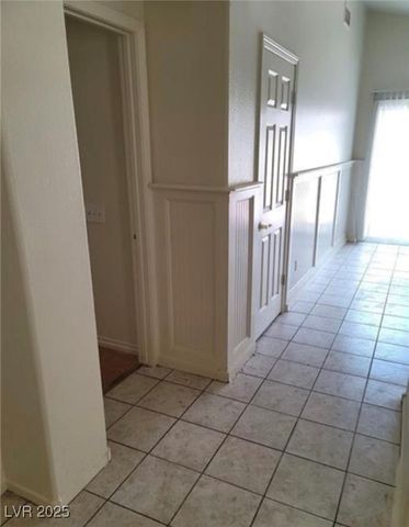 9524 Kelly Creek Avenue, Las Vegas, NV 89129