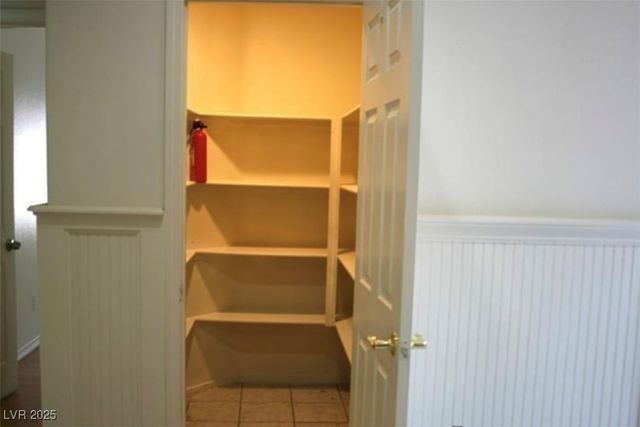 9524 Kelly Creek Avenue, Las Vegas, NV 89129