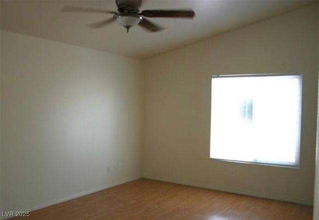 9524 Kelly Creek Avenue, Las Vegas, NV 89129