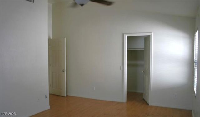 9524 Kelly Creek Avenue, Las Vegas, NV 89129