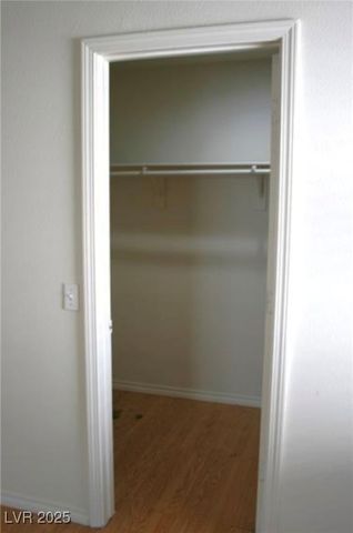 9524 Kelly Creek Avenue, Las Vegas, NV 89129