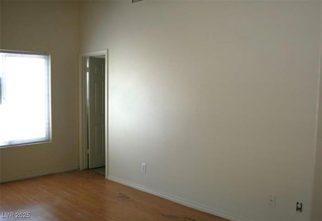 9524 Kelly Creek Avenue, Las Vegas, NV 89129