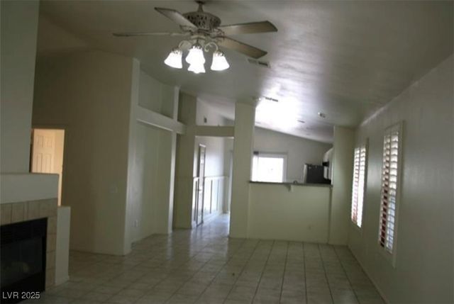 9524 Kelly Creek Avenue, Las Vegas, NV 89129