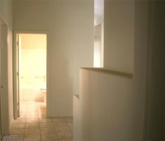 9524 Kelly Creek Avenue, Las Vegas, NV 89129