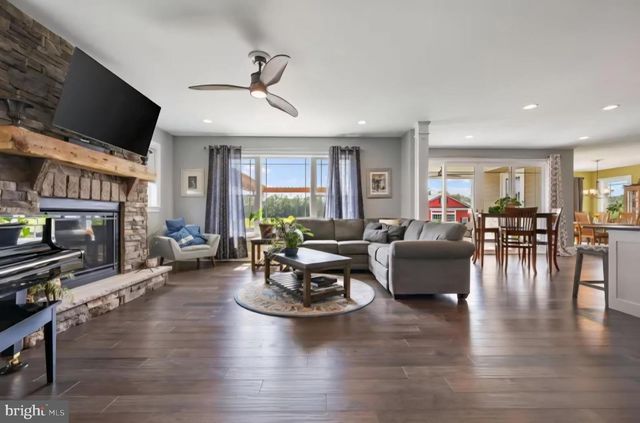 143 PEARSONS CORNER RD, Hartly, DE 19953