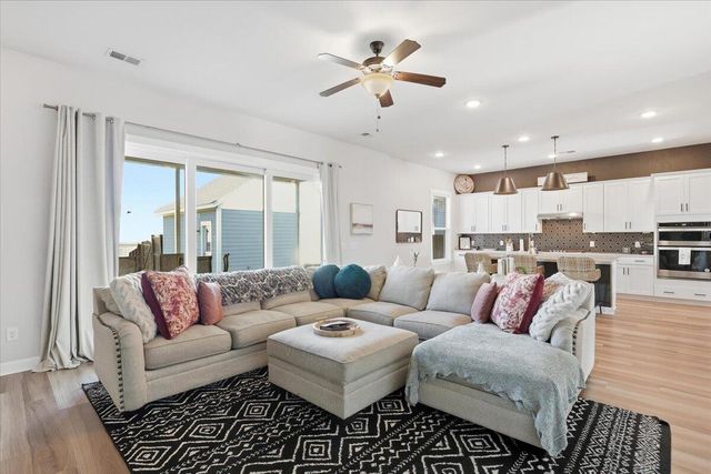 510 Foxtail Park Street, Summerville, SC 29486