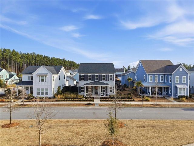 510 Foxtail Park Street, Summerville, SC 29486